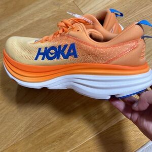 Hoka One One Bondi 8 Running Men shoes.